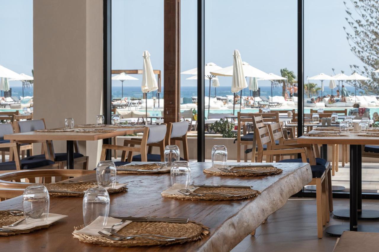 Helea Lifestyle Beach Resort Kallithéa Eksteriør billede Restaurant